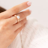 Vivid Vicky Pearl Ring