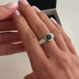 Vivid Sleek Ring