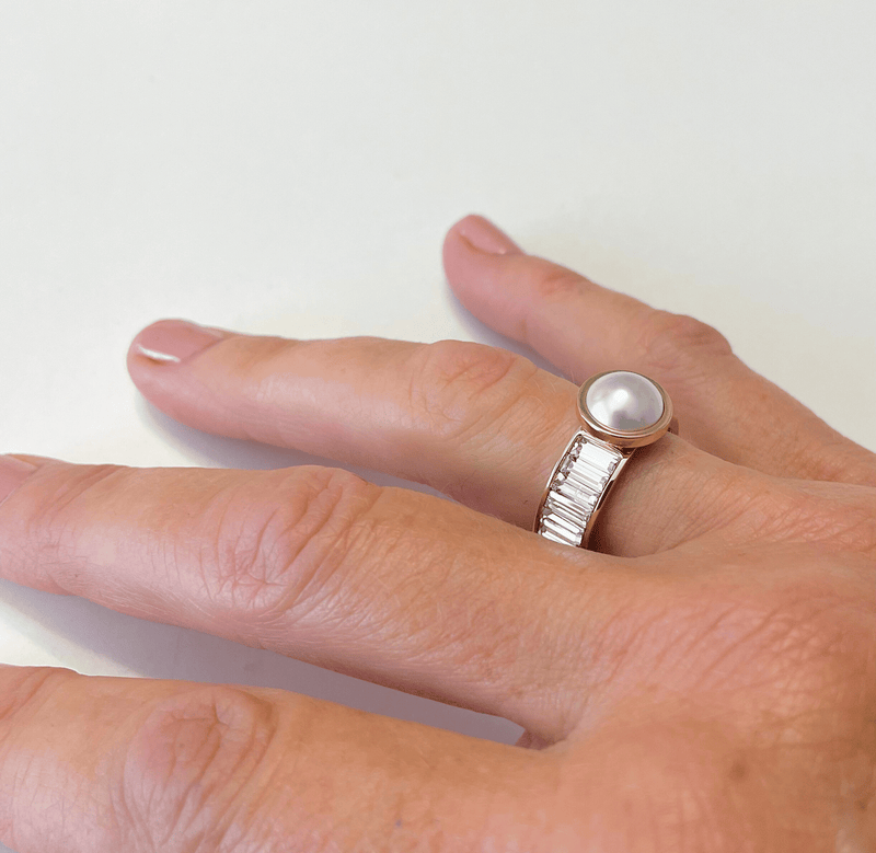 Pearly Glamour Ring